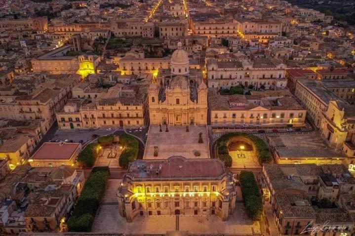 Il Sole Del Mediterraneo Noto Extérieur photo